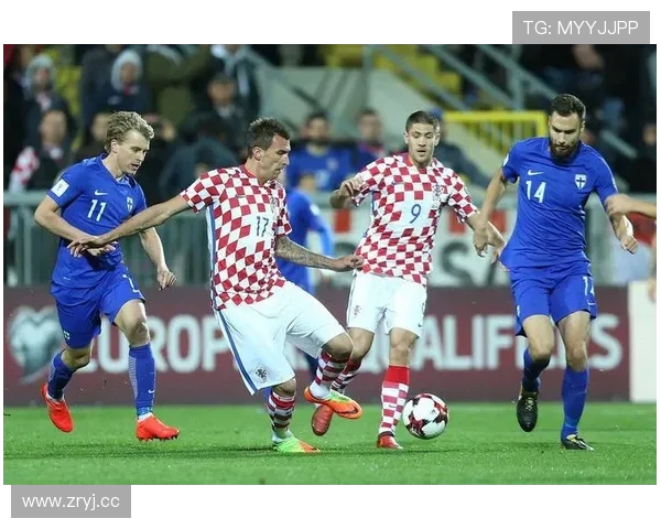 捷克2-0战胜黑山 赫洛泽克首开纪录希克补射建功迎来三连胜